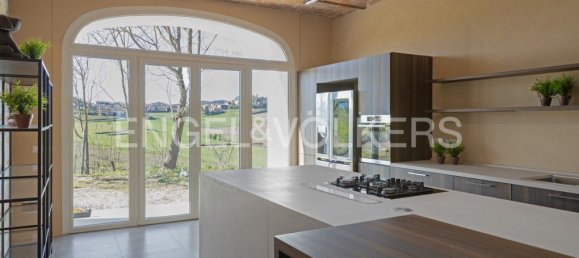 6 bedrooms House in Sala Monferrato, Italy No. 107509 4