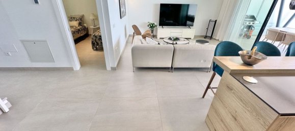 2 bedrooms Penthouse in Fuengirola, Spain No. 179980 13