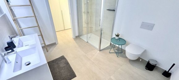 2 bedrooms Penthouse in Fuengirola, Spain No. 179980 18