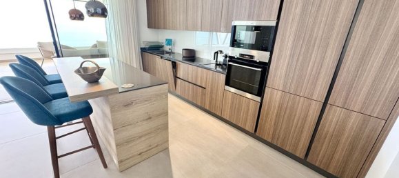 2 bedrooms Penthouse in Fuengirola, Spain No. 179980 11