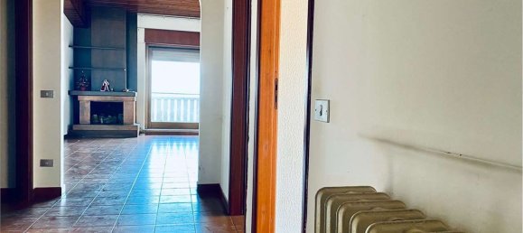 4 rooms Apartment in Castrovillari, Italy No. 72951 2