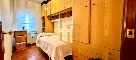 Apartamento de 3 dormitorios en Cerdanyola del Vallès, Spain No. 142753 23