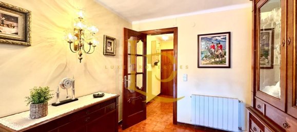 Apartamento de 3 dormitorios en Cerdanyola del Vallès, Spain No. 142753 9
