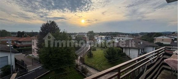 Квартира с 2 спальнями в Грандате, Италия № 350976 15