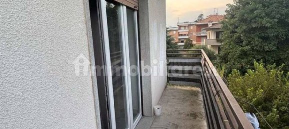 Квартира с 2 спальнями в Грандате, Италия № 350976 13