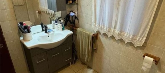 4 rooms House in Guidonia Montecelio, Italy No. 238726 3