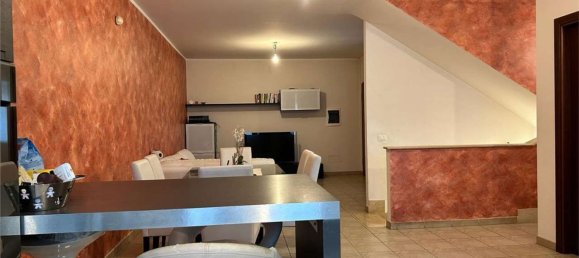 4 rooms House in Guidonia Montecelio, Italy No. 238726 28