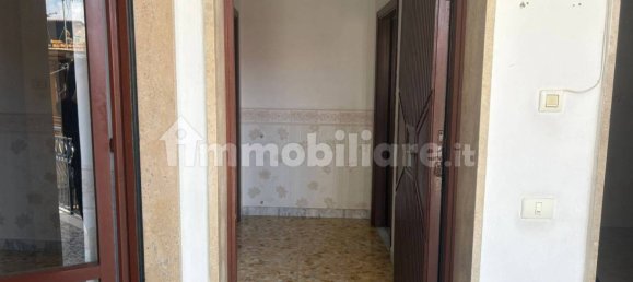3 Schlafzimmer Wohnung in Melito di Napoli, Italy, Nr. 337755 19