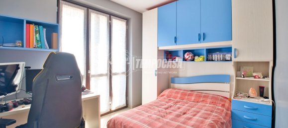 4 rooms House in Romentino, Italy No. 221272 15