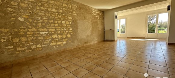 4 bedrooms House in Segry, France No. 84520 5
