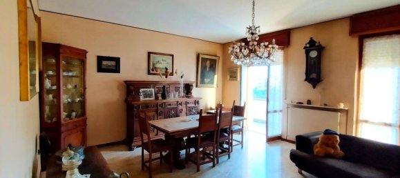 Apartamento de 4 habitaciónes en Piacenza, Italy No. 129363 42