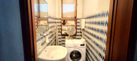 Apartamento de 4 habitaciónes en Piacenza, Italy No. 129363 40