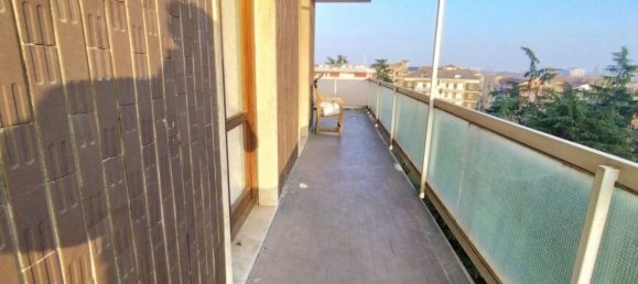 Apartamento de 4 habitaciónes en Piacenza, Italy No. 129363 10