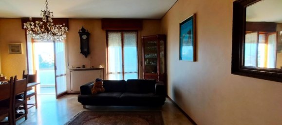 Apartamento de 4 habitaciónes en Piacenza, Italy No. 129363 6