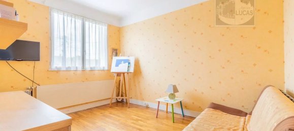 3 bedrooms House in Verrieres-le-Buisson, France No. 162419 11