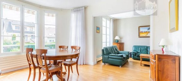 3 bedrooms House in Verrieres-le-Buisson, France No. 162419 5