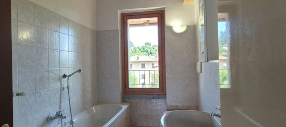 3 rooms Duplex in Santa Maria Hoè, Italy No. 310591 20