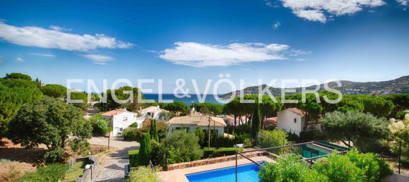 Casa de 5 dormitorios en El Port De La Selva, Spain No. 177372 13