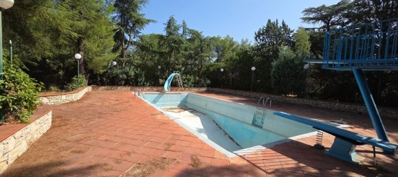 6 Schlafzimmer Villa in Andria, Italy, Nr. 321165 2