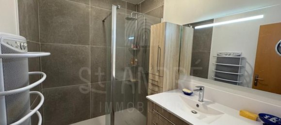 5 bedrooms Villa in Saint-Etienne-de-Saint-Geoirs, France No. 262507 16