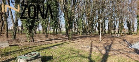 Вилла с 3 спальнями в Кавеццо, Италия № 95945 33