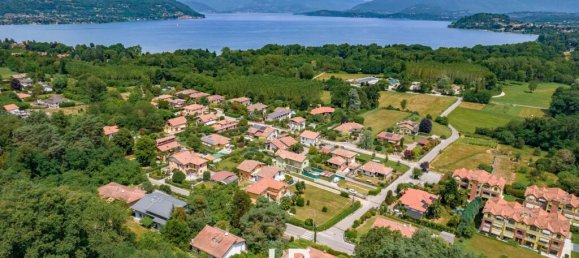 3 bedrooms Villa in Ranco, Italy No. 320292 25