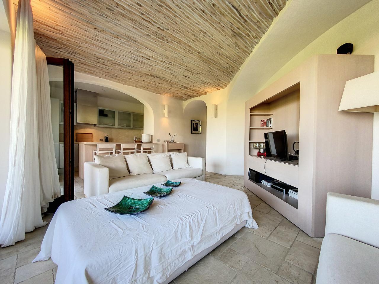 4-salle Appartement à Arzachena, Italy No. 232887