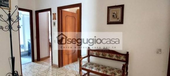 3 rooms Apartment in Formello, Italy No. 36041 2