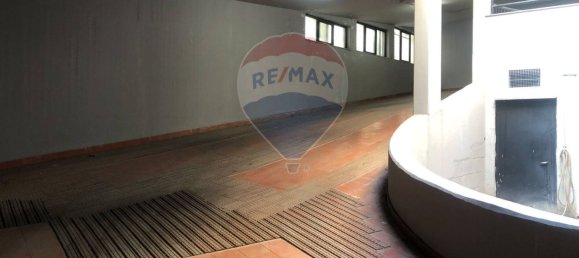 Гараж с 1 комнатой в Бари, Италия № 66861 4