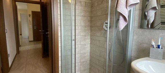 3 rooms Apartment in Castel d'Azzano, Italy No. 161999 10