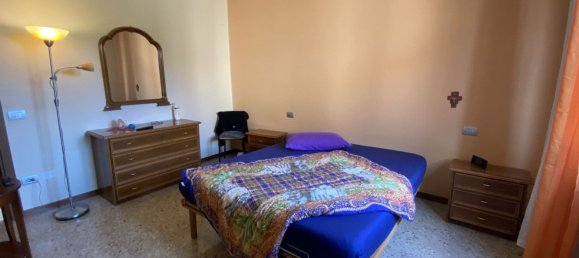 3 rooms Apartment in Castel d'Azzano, Italy No. 161999 8