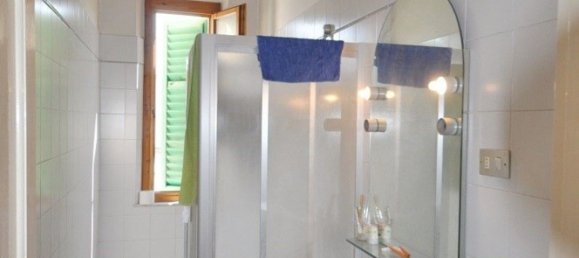 4 Schlafzimmer Wohnung in Montevarchi, Italy, Nr. 312395 7