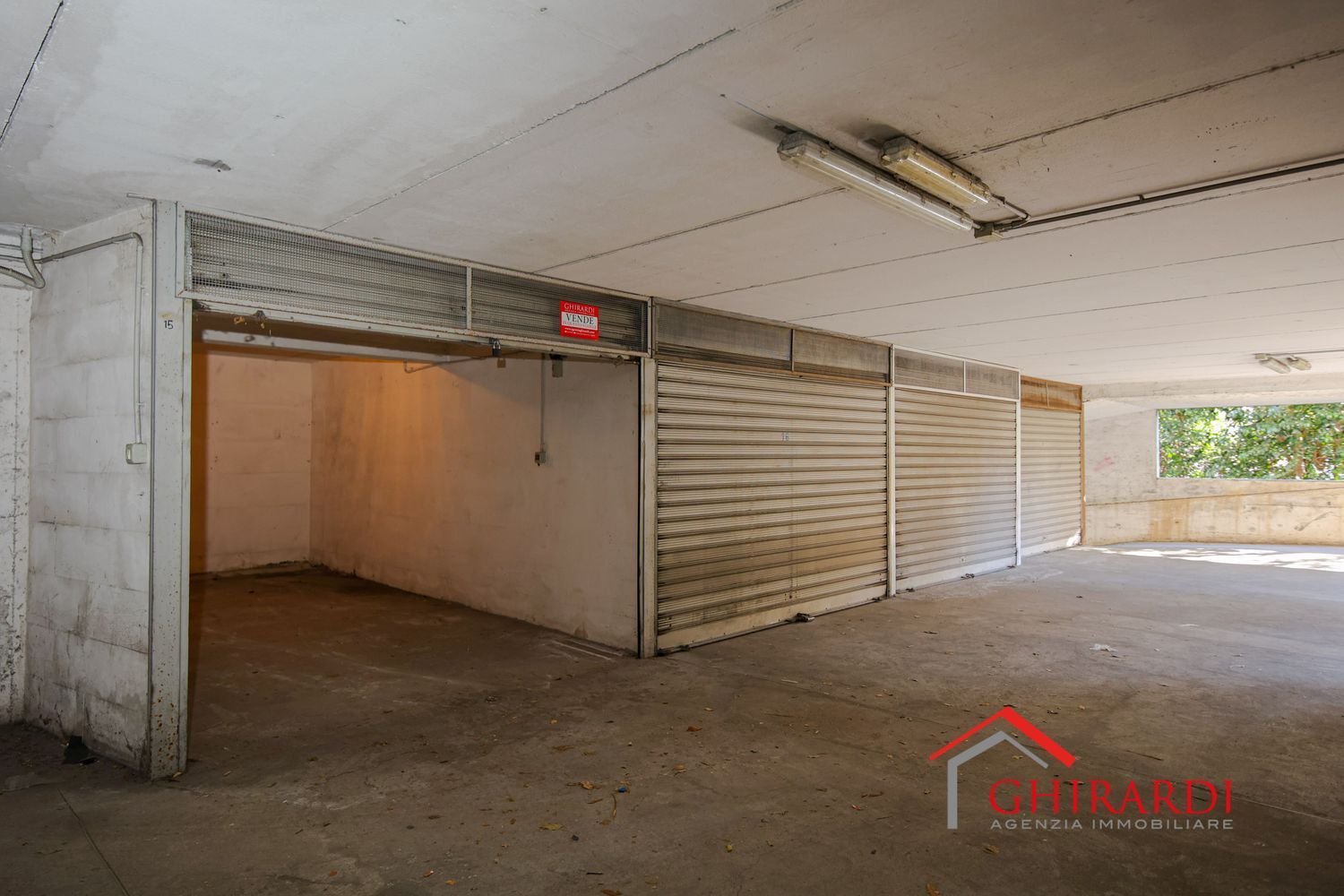 15m² Garage in Genoa, Italy No. 362498