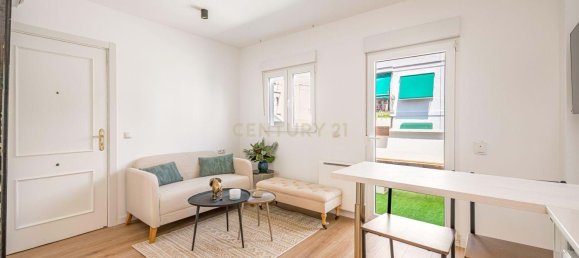 1 bedroom Penthouse in Madrid, Spain No. 135925 43