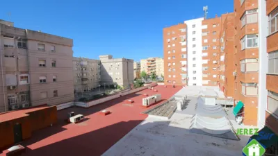 5 chambres Appartement à Jerez de la Frontera, Spain No. 143032