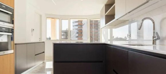 4 bedrooms Apartment in Cascais, Portugal No. 96542 11