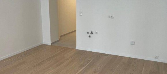 Studio in Favoriten, Austria No. 92911 3