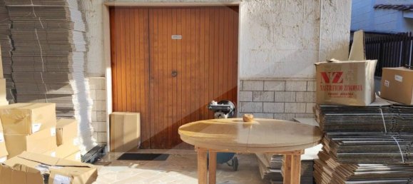 4-salle Villa à Cerignola, Italy No. 26199 6