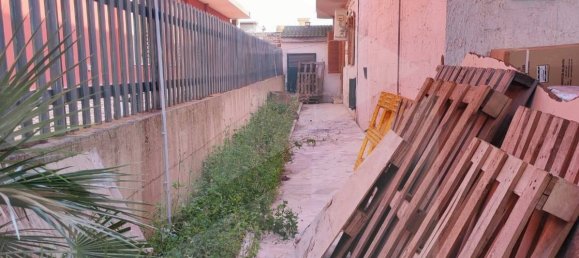 4-salle Villa à Cerignola, Italy No. 26199 17