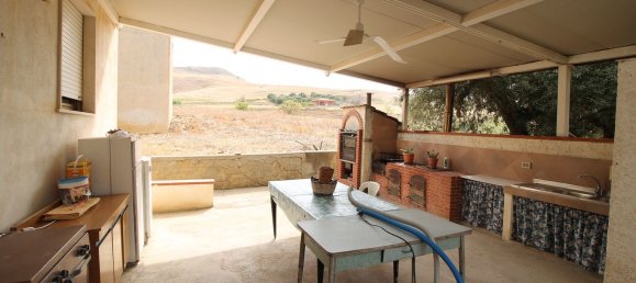 4 Schlafzimmer Villa in Termini Imerese, Italy, Nr. 323778 8