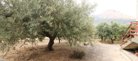 4 Schlafzimmer Villa in Termini Imerese, Italy, Nr. 323778 10