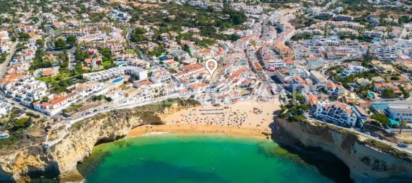 4 bedrooms House in Lagoa, Portugal No. 134799 5