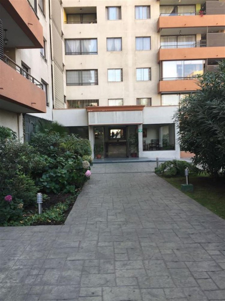 3 bedrooms Apartment in Santiago, Chile No. 2252