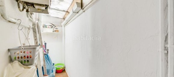 Apartamento de 2 dormitorios en Horta-Guinardó, Spain No. 165045 11