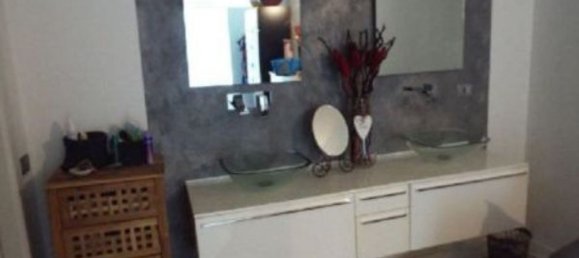 8 rooms Villa in Limbiate, Italy No. 6233 39