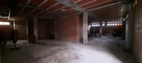 Gewerbliche Immobilie in Tudela de Duero, Spain 90m², Nr. 75242 2