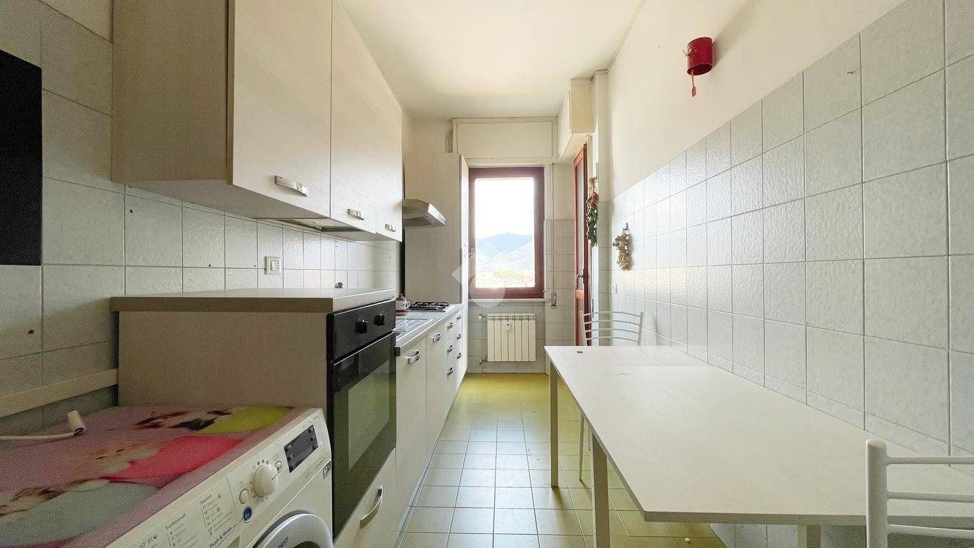 2 Schlafzimmer Wohnung in Carrara, Italy, Nr. 45636
