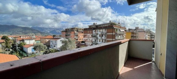 2 Schlafzimmer Wohnung in Carrara, Italy, Nr. 45636 23