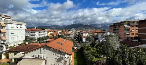 2 Schlafzimmer Wohnung in Carrara, Italy, Nr. 45636 22