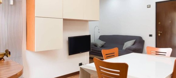 2غرفة شقة في Rho, Italy رقم 130791 6